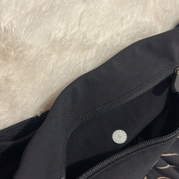 Lululemon athletics leggings in black with gold/tan accents size women’s 4 - Picture 4 of 10